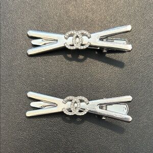 NIB LA Collection/Parfums Chanel Silver  Hair Clips with Logo Design Set of 2